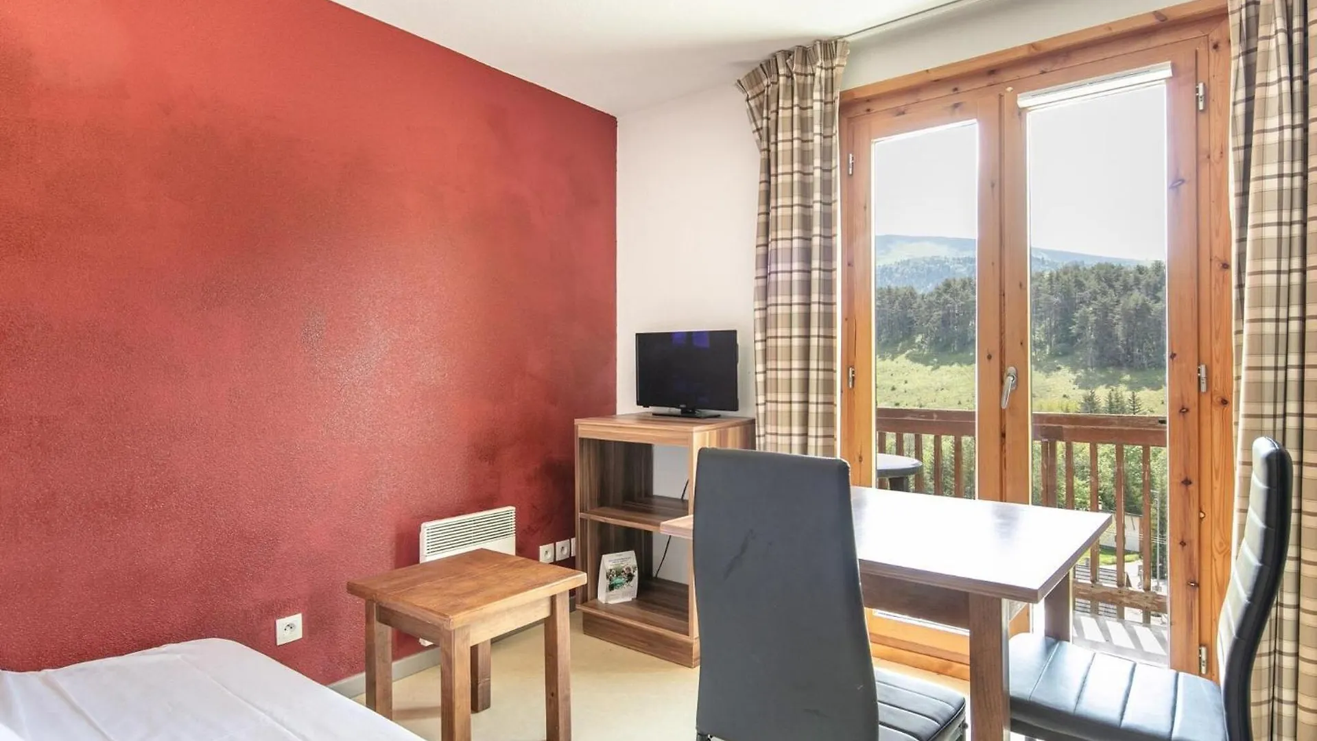 Studio With Shuttle Bus To The Ski Lift Apartment Gresse-en-Vercors France